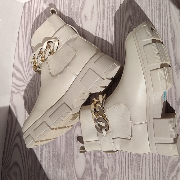 Rachel Zoe Lyra Chelsea Combat Ankle Boots - Picture 8 of 15